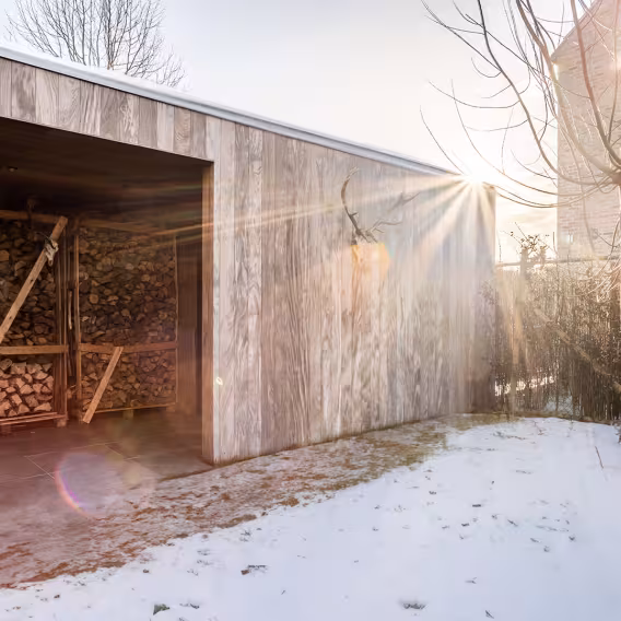 Winter is coming: 7 tips om je houten bijgebouw winterklaar te maken
