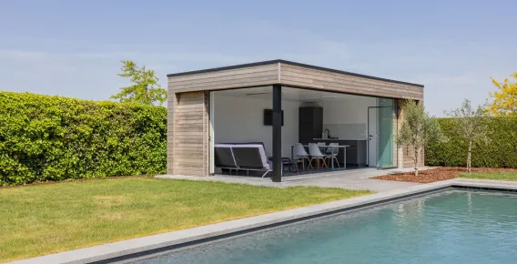 Poolhouse