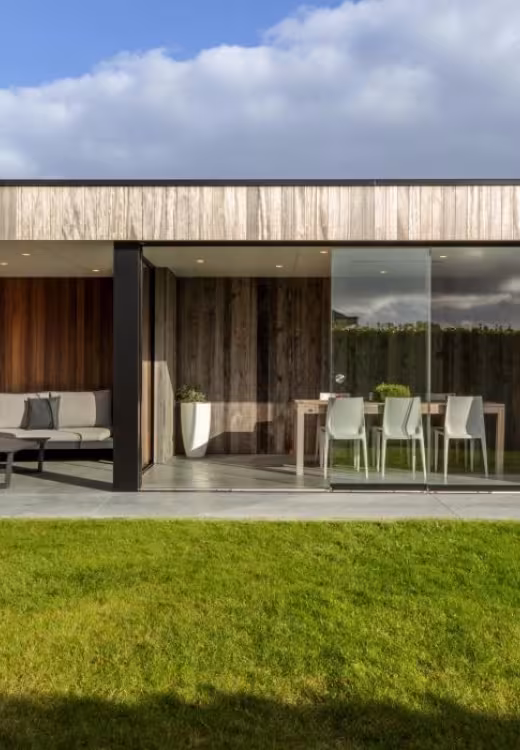 Annexe en bois Padouk et Thermowood en pin