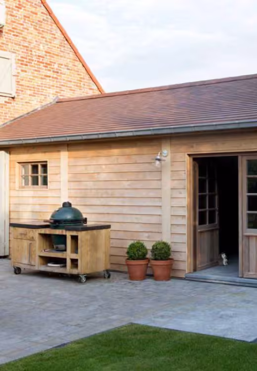 Annexe rustique en chêne