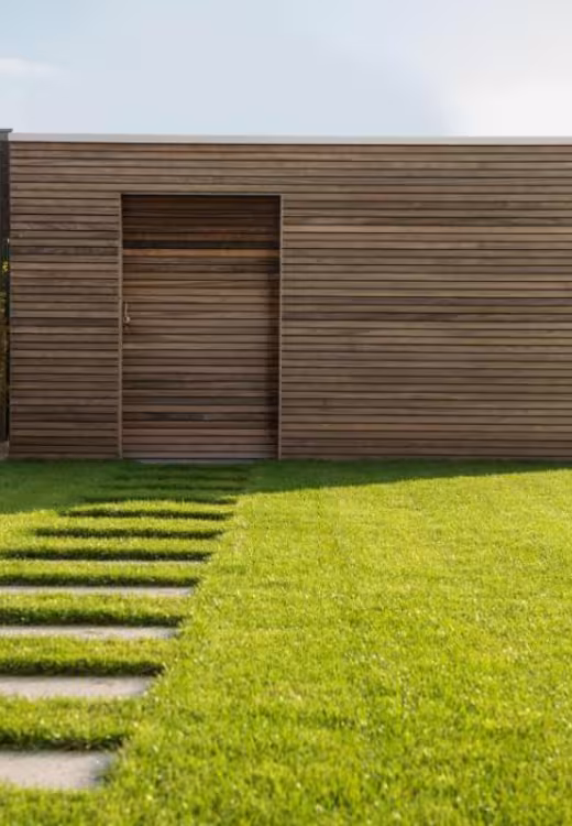 Abri de jardin en padouk