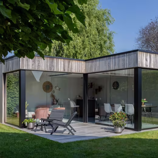 Houten bijgebouw