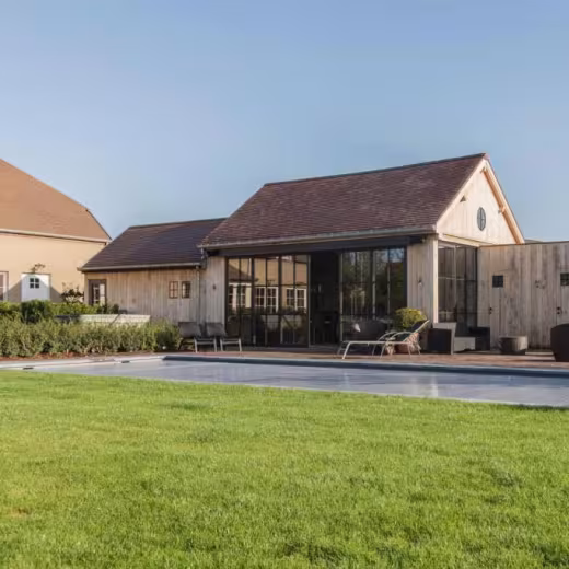 Eiken landelijke poolhouse
